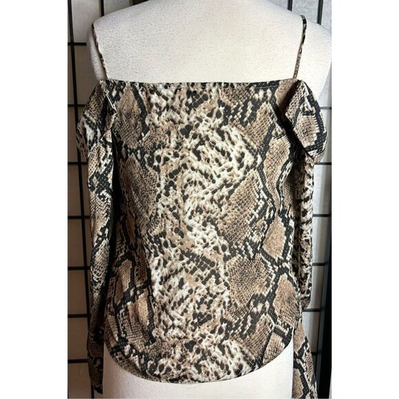 Molly Green Snakeskin Print Button Up Blouse - Picture 4 of 7